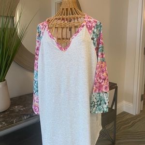 Honeyme White and Gray with floral sleeves 2XL